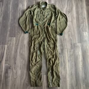 Vintage British Air Force Military Coveralls RAF Men's Size 7 Large 1970s Green